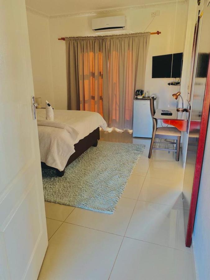 Styled Bed And Breakfast Palapye Luaran gambar