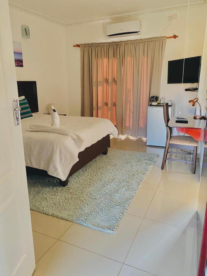 Styled Bed And Breakfast Palapye Luaran gambar